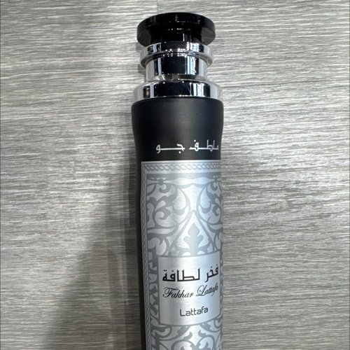 FAKHAR negro Spray Lattafa